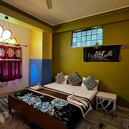 Safar Hostel Pushkar Bagian luar foto