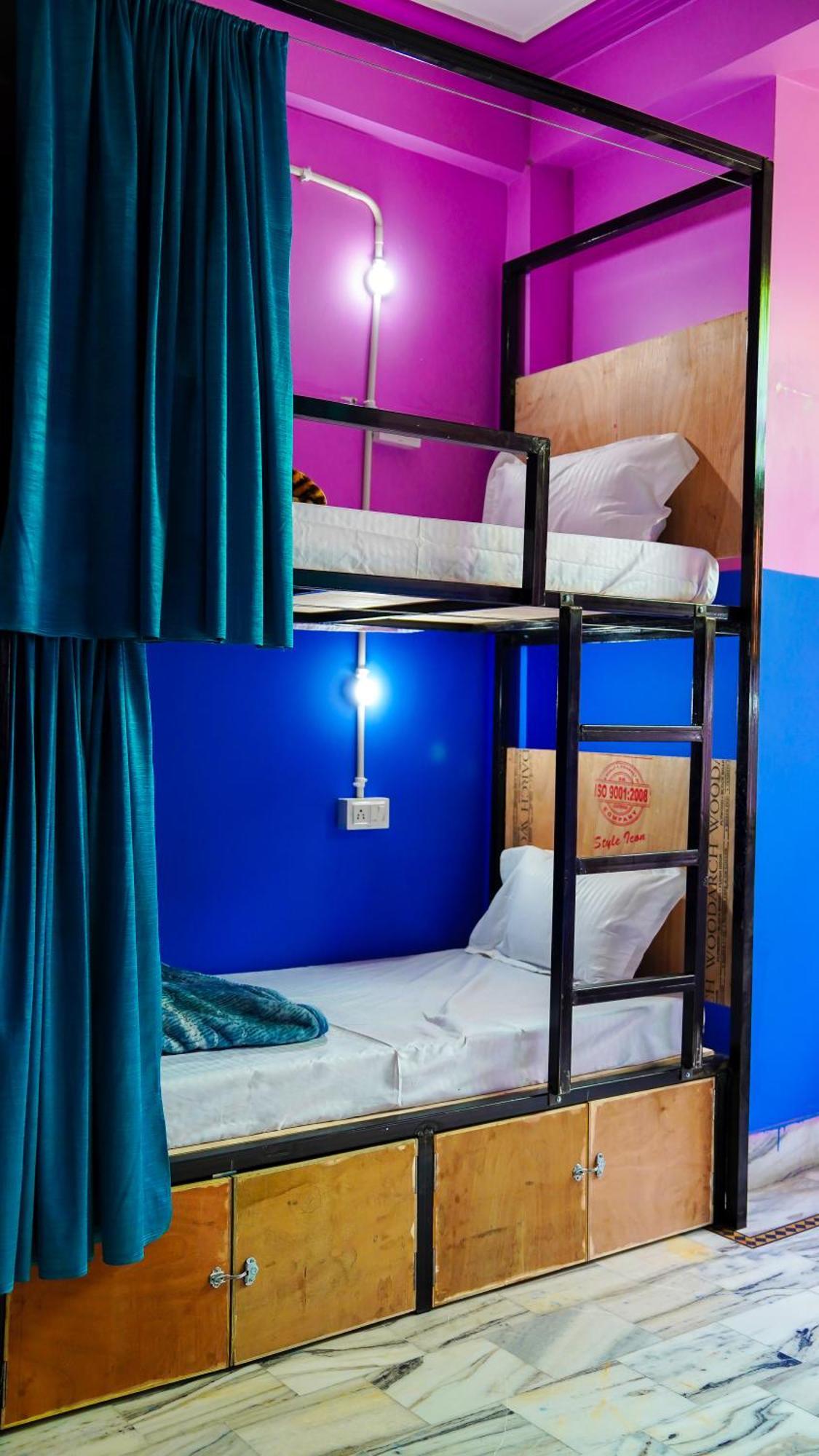 Safar Hostel Pushkar Bagian luar foto